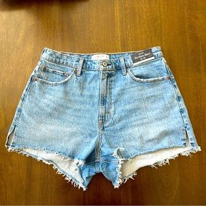 Abercrombie shorts size 31. Brand new with tags
